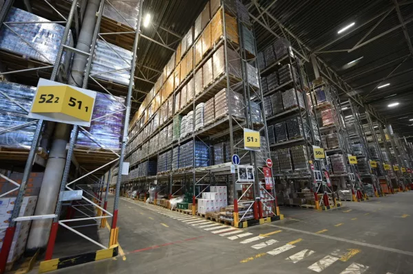 "Чижик" открыл распределительный центр в Ногинске