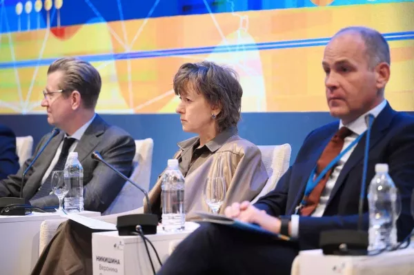 Российский экспортный центр назвал три важных направления работы по поддержке экспортеров