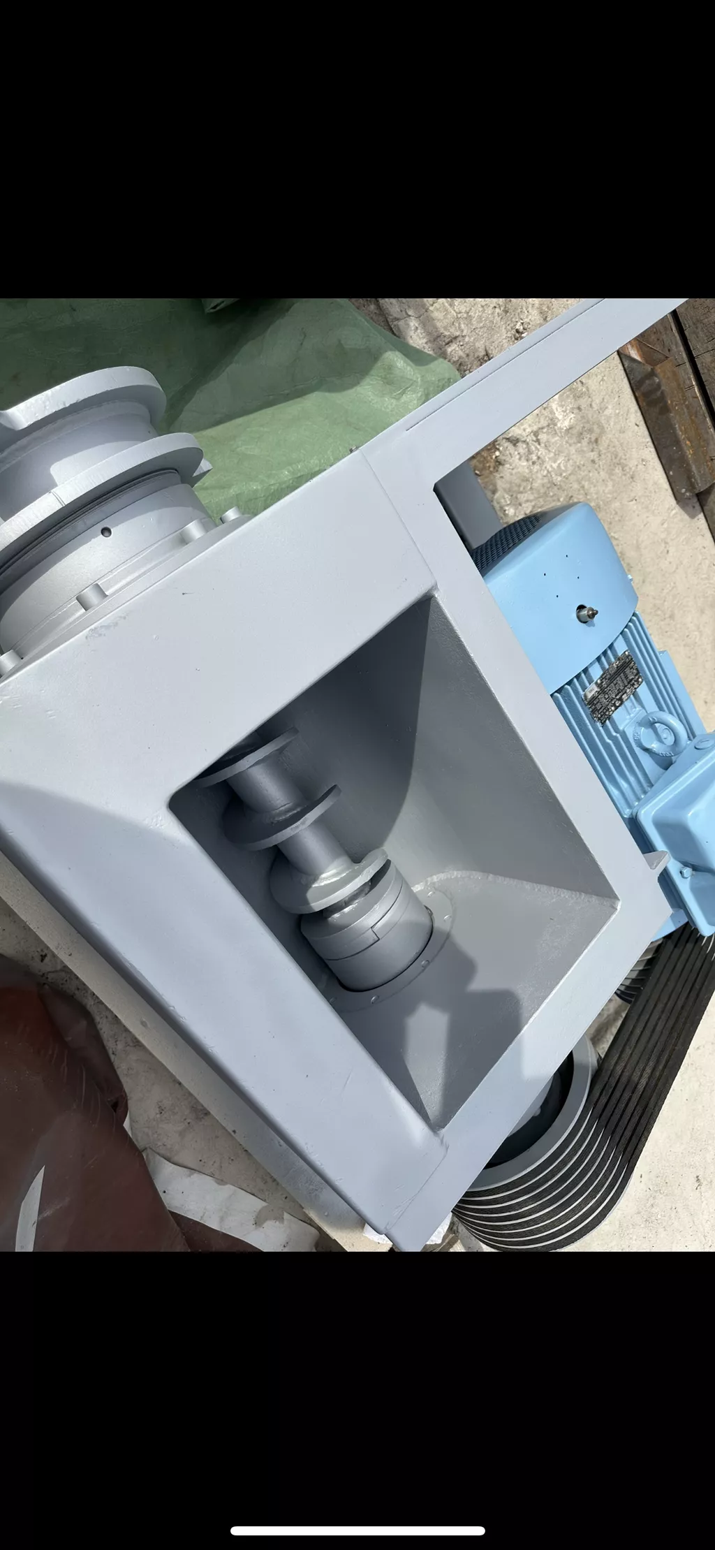 фотография продукта Измельчитель замороженных блоков 30 т/ч